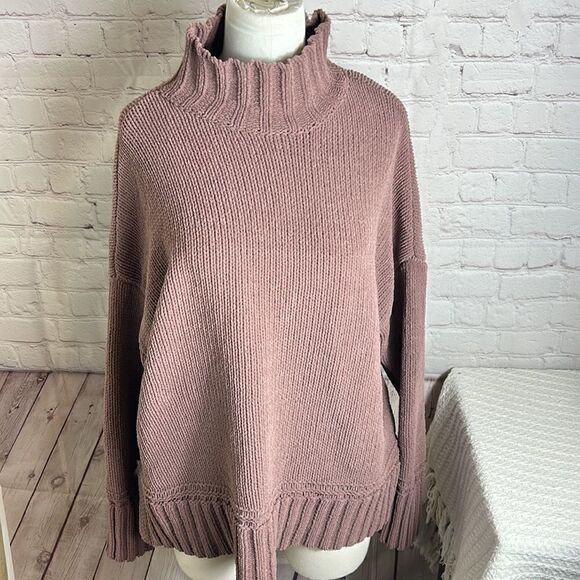 NEW DIRECTIONS SWEATER - Picture 3 of 8